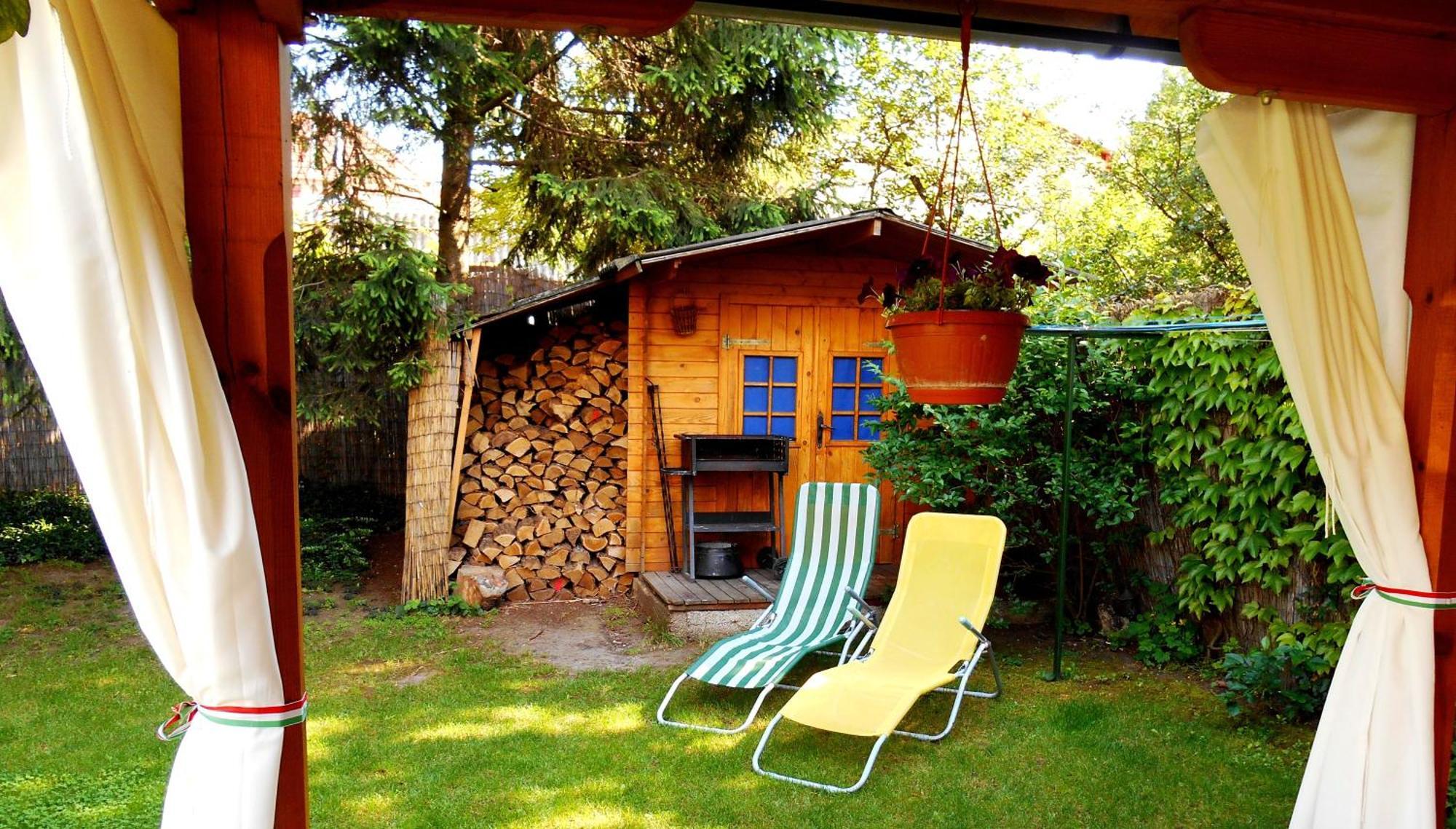 Gyoengyszem Vendeghaz Hotel Eger Exterior foto